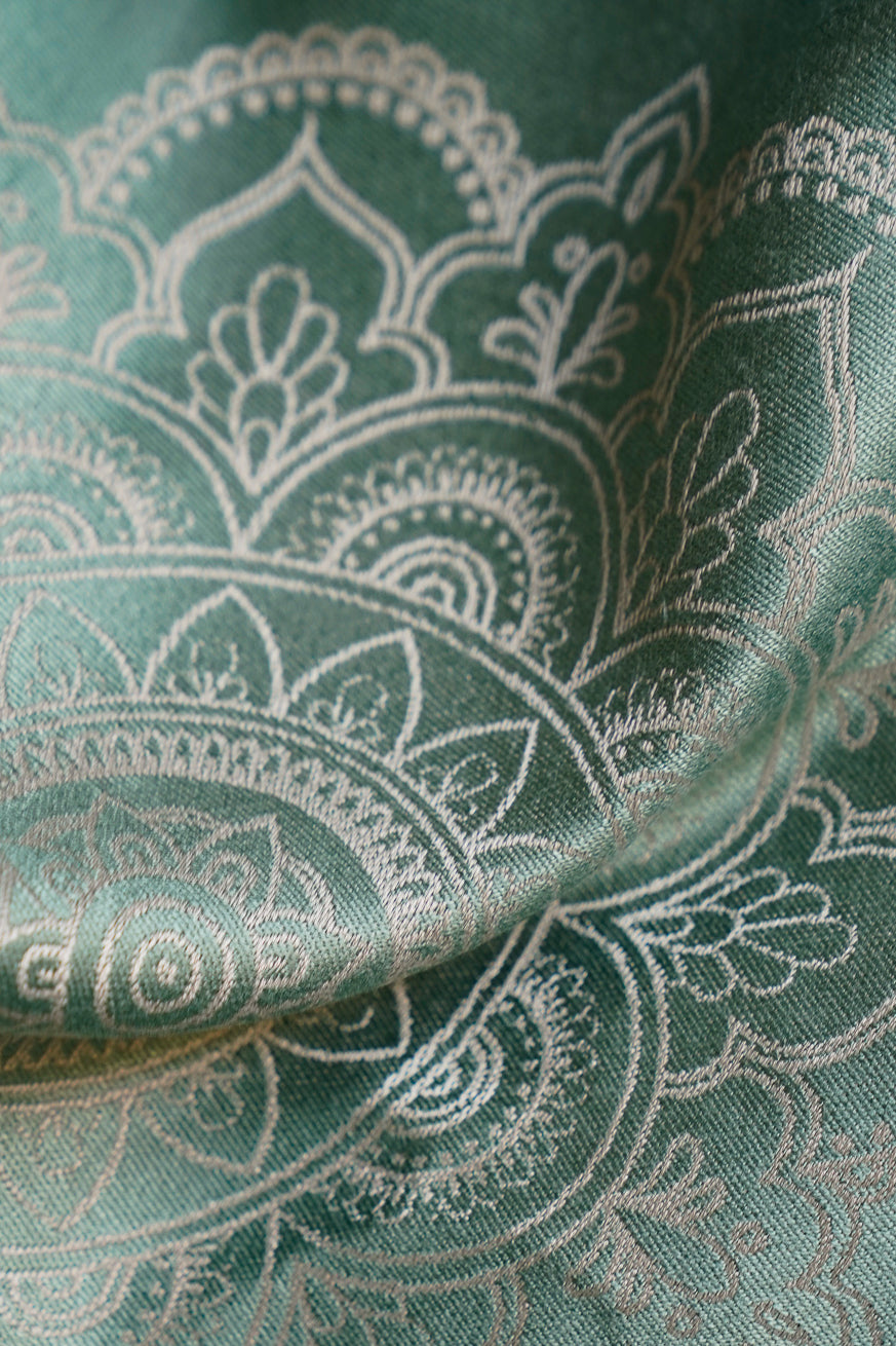 Draagdoek Mandala olijfbeige