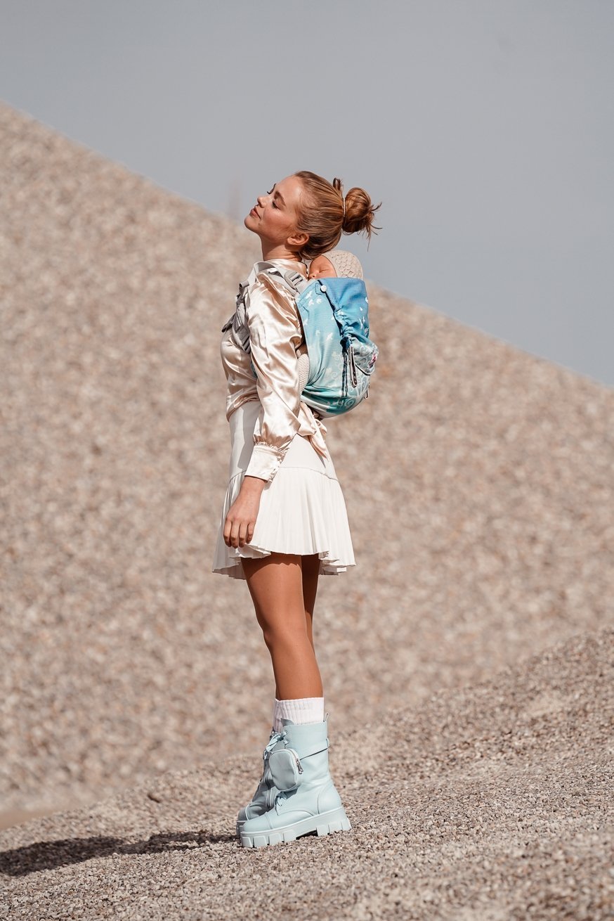 KOKADI Draagzak Onbu Max in Wonderland