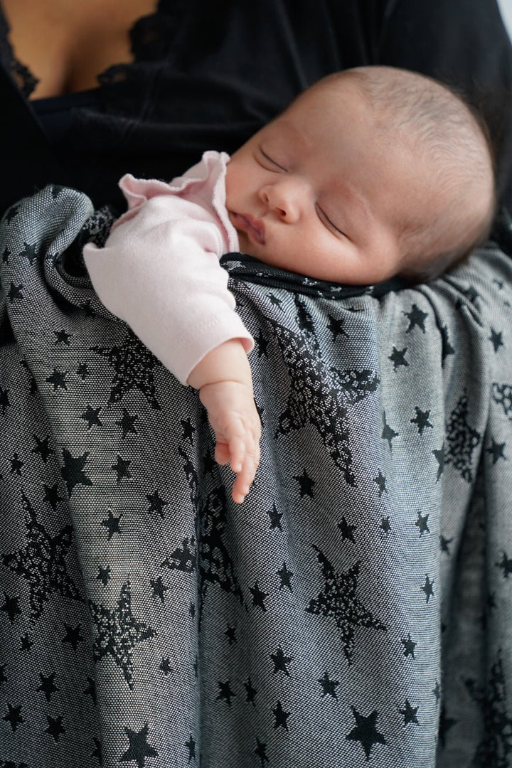 Knuffeldeken Leo sterren monochroom - KOKADI