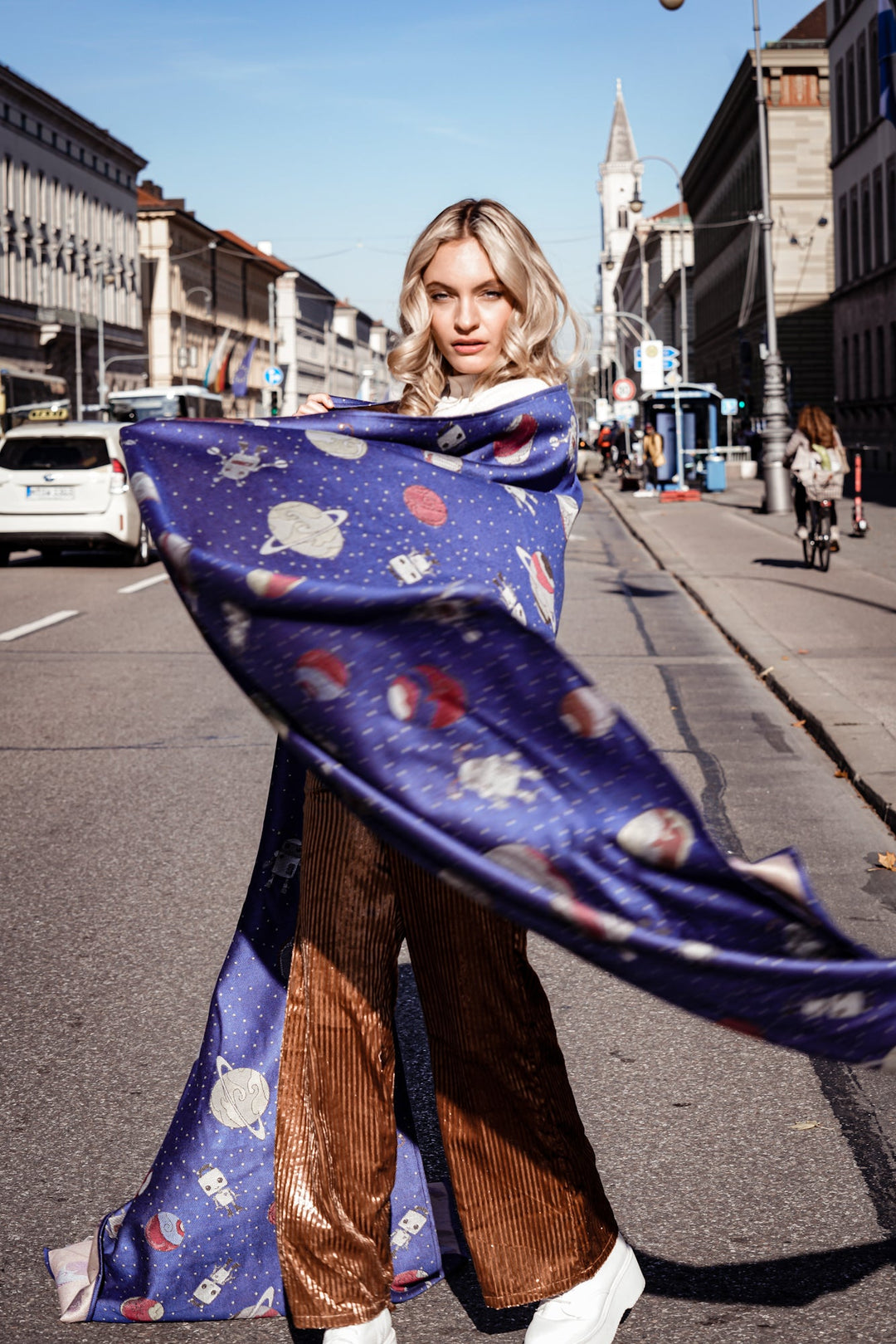 Tragetuch Roboter Teo - KOKADI